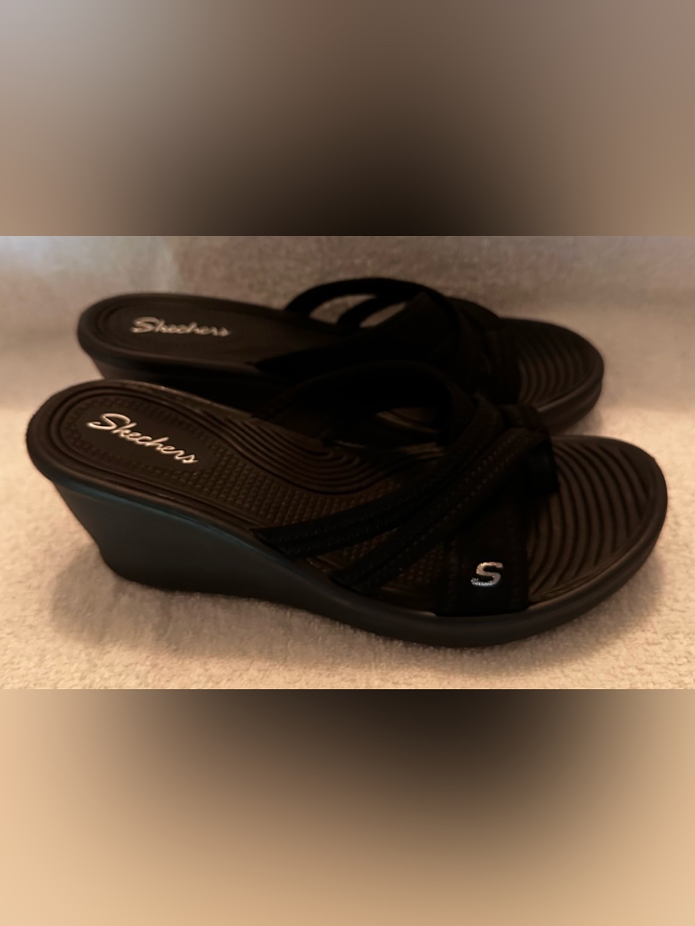 Skechers Women's Black Wedge Sandals 7